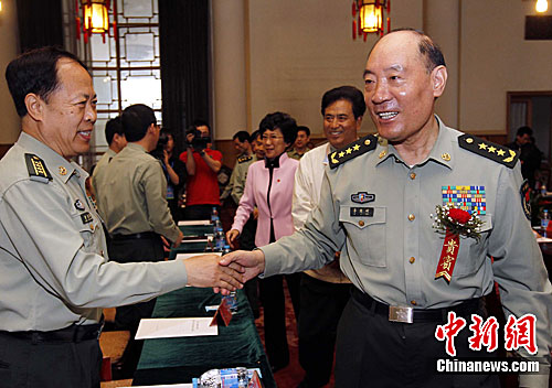 军事博物馆开幕,中国人民解放军总政治部主任李继耐上将出席开幕式
