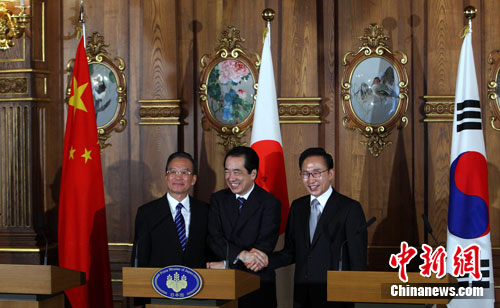 �¼ұ���ϯ���Ĵ����պ��쵼�˻���