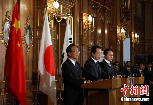 �¼ұ���ϯ���Ĵ����պ��쵼�˻��飨2��