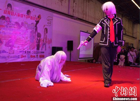 ���綯��COSPLAY�����������������ȱ�ƴ��2��
