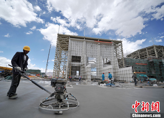 �������������������վ�����豸��װ�׶Σ�4��