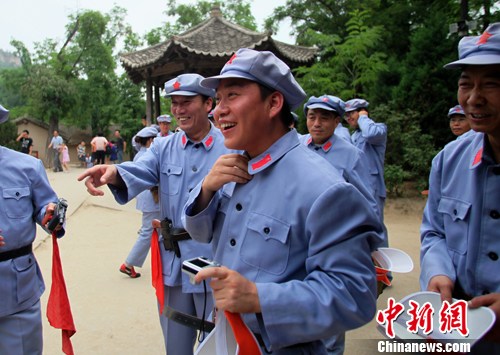 �й�������ʮ����ǰϦ��ɫ���λ��Ӱ���2��