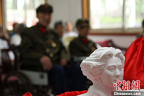 �����90��������Ϻ����������ë�󶫴ɵ�