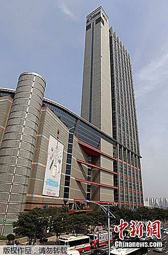 �׶�һ�������Ĵ�¥�ζ�����������