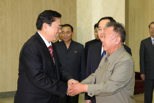朝鲜最高领导人金正日会见张德江2