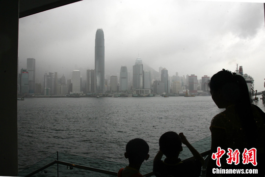 ά����ɫ��ã����̨����ɫ���꾯��