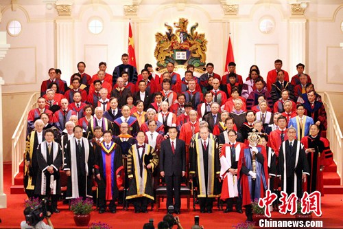 ���ǿ��������ϯ��۴�ѧ����У�����3��