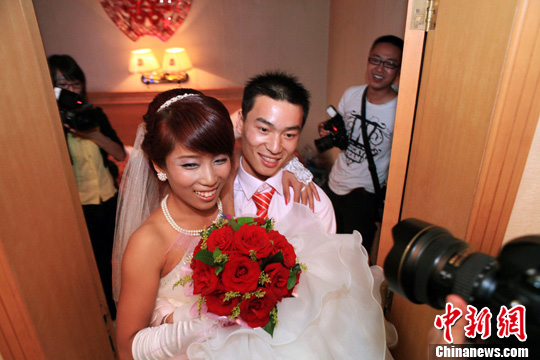 ɽ��һ�¶�����Ժ��ӭȢƯ��ϱ������2��