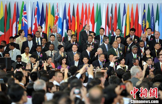 ��ʮ��조ͶǢ�ᡱ���ű�Ļ