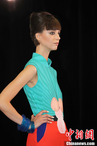 ��ͼ��ŦԼʱװ�ܾ۽�̨�壨4��