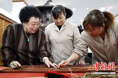 ����̴��̡����մ����˳�����������ͳ����