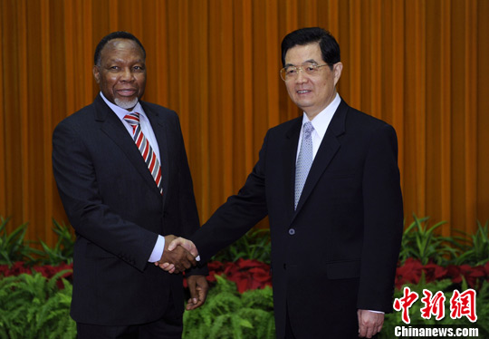 �����λ���ϷǸ���ͳĪ������