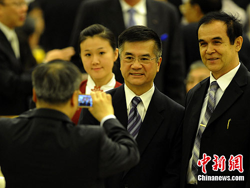 ��һԳ�ϯ�й�����62�����д���