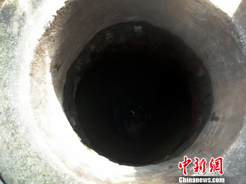 ���ӵ���8�������������֩�������¾����ˣ�3��