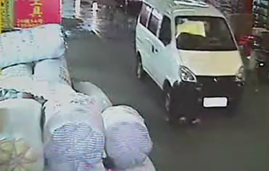 ����Ůͯ����������ѹʮ����·�˼������ȣ�2��