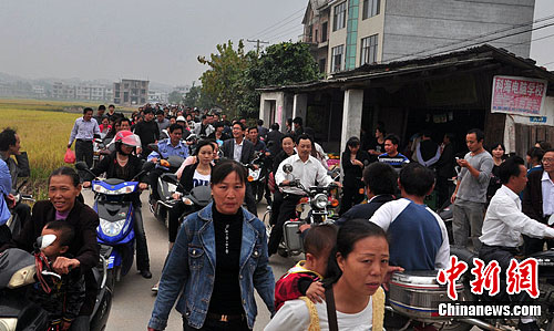 Ů�����ӻ��罭����Ϫ��������׽��������Ƽ�
