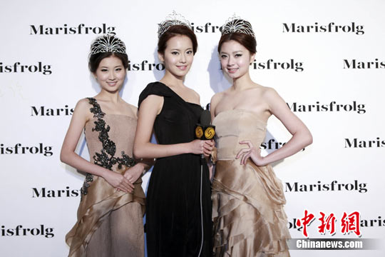 �л�С�㻷�������������Marisfrolg2012�㳡