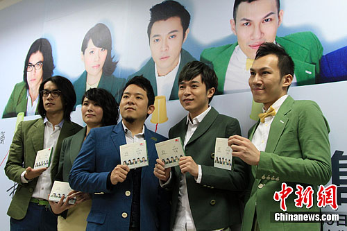 台湾人气乐团苏打绿冒严寒赴沈阳宣传新专辑