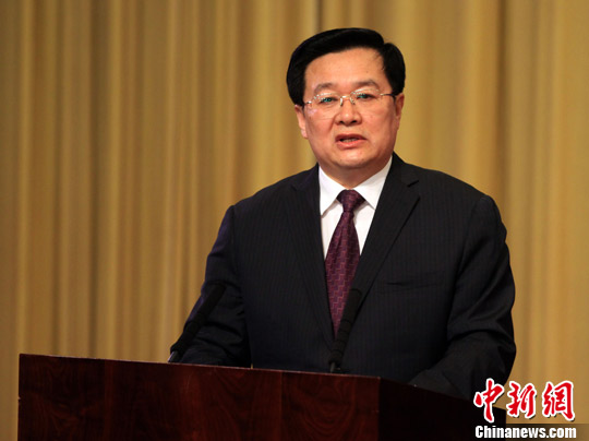 图为湖北省省长王国生