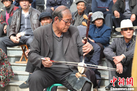 点图查看下一页