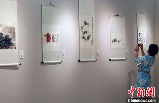 点图查看下一页