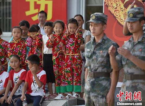 �㽭���ˡ�С���ࡱ�߽���Ӫ��ӭ����һ��