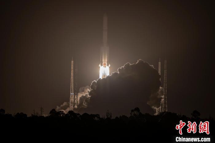 中国成功发射通信技术试验卫星十一号