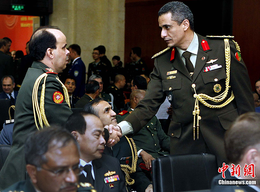 外国驻华武官聚首中国国防部