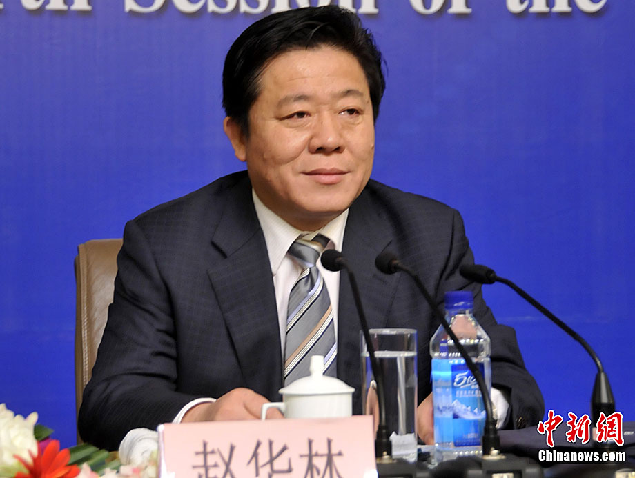 环境保护部污染防治司司长赵华林参加加强环境保护记者会