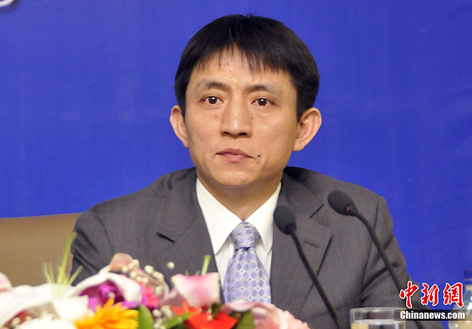 公安部经济犯罪侦察局局长孟庆丰参加加强知识产权保护记者会