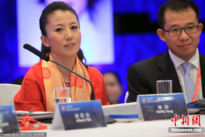杨扬出席博鳌亚洲论坛2011年会青年领袖圆桌会议