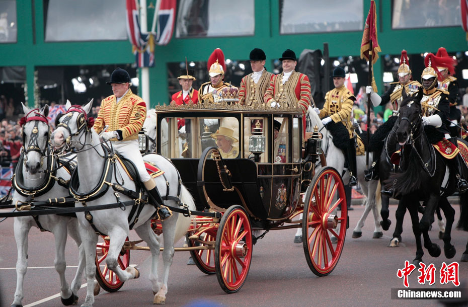 中新社记者直击英国王室世纪婚礼 中新网