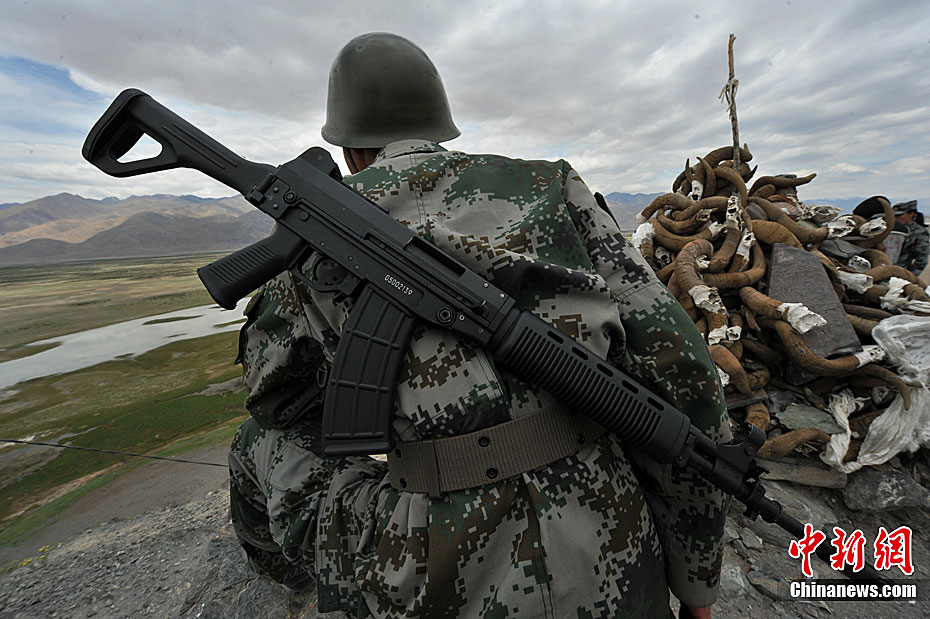 世界屋脊边防最前哨的新一代军营守卫高原哨卡