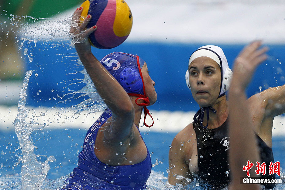 ���˻�Ů��ˮ��1��4���� ����˹��Ա���ͽ���