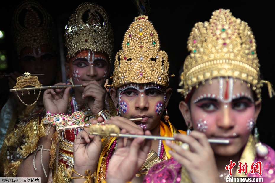 ӡ�Ⱦٰ��ͯ��ױ���� ��ף����ϣ���񵮳���