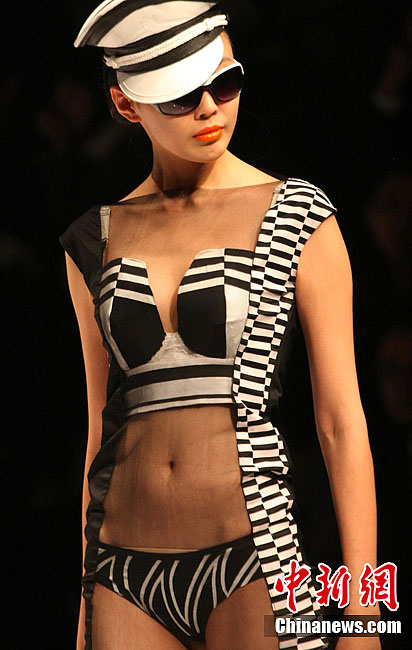 ģ��չʾŷ�Ϸ�2011�й�������ƴ�����Ʒ