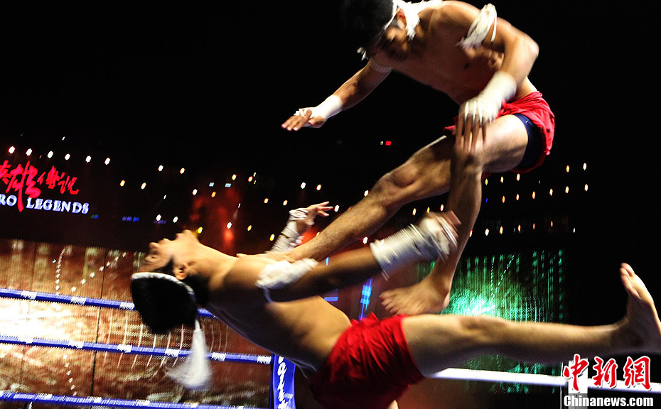 中国小旋风康恩战胜日本流线拳