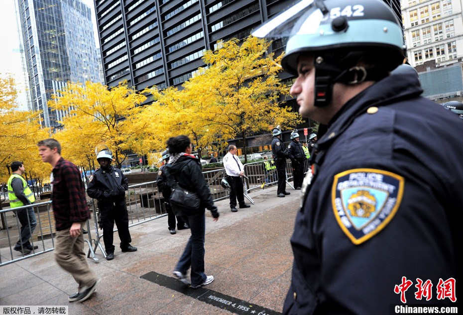 ŦԼ�����ԡ�ռ�컪���֡�ʾ����ǿ���峡