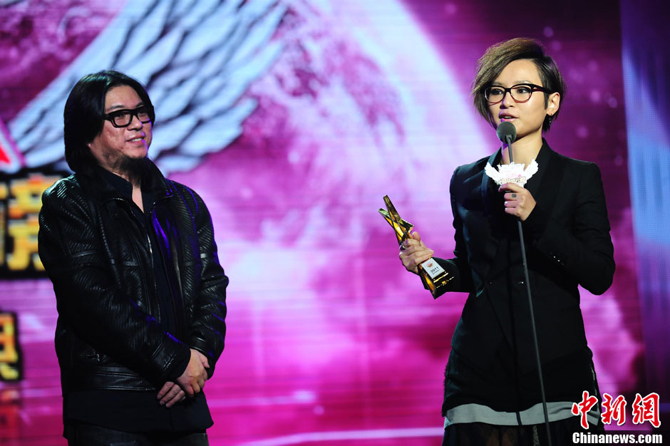 高晓松转战电竞？斗鱼情报局曝抄袭《爱打金》风云街机游戏