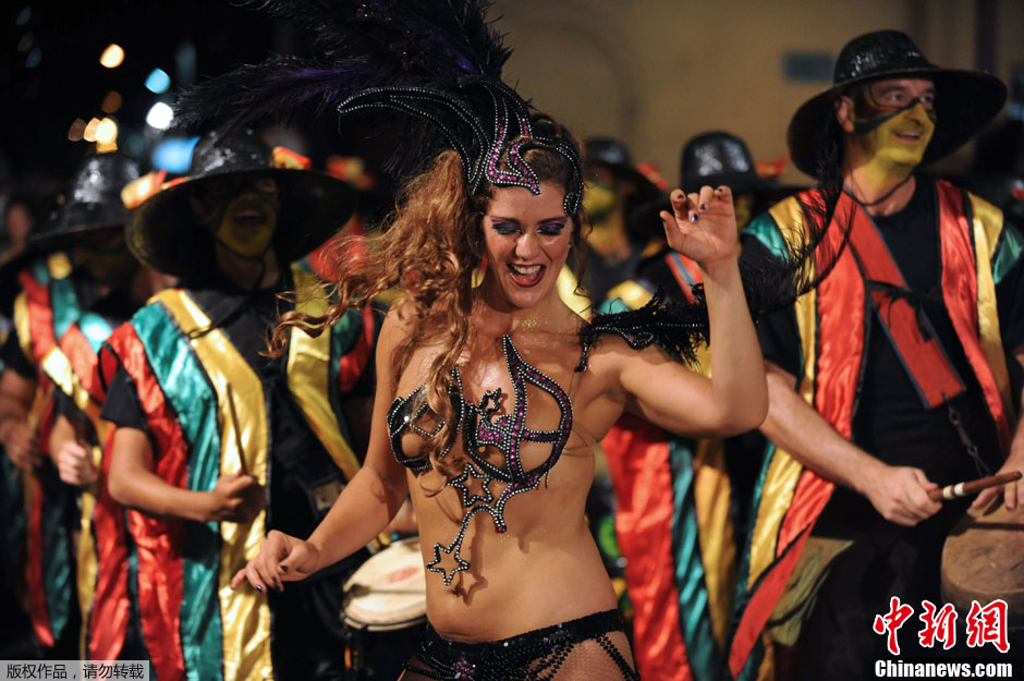 ������񻶽� ������Ů�������