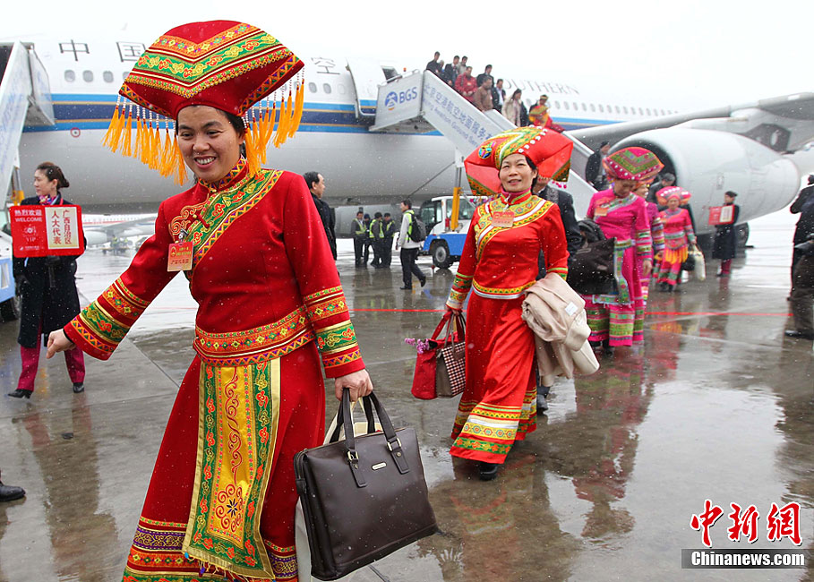 ����ȫ���˴����������ʢװðѩ�־�