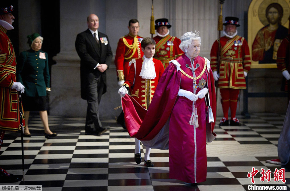 ӢŮ����ϯ��Ӣ�۹�ѫ�»���߱�����ʽ