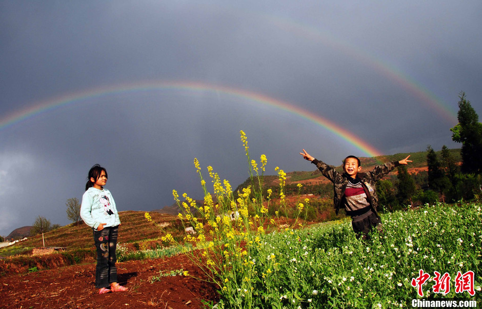 ��������֡�˫�ʺ硱�߹Ҳ�� �������