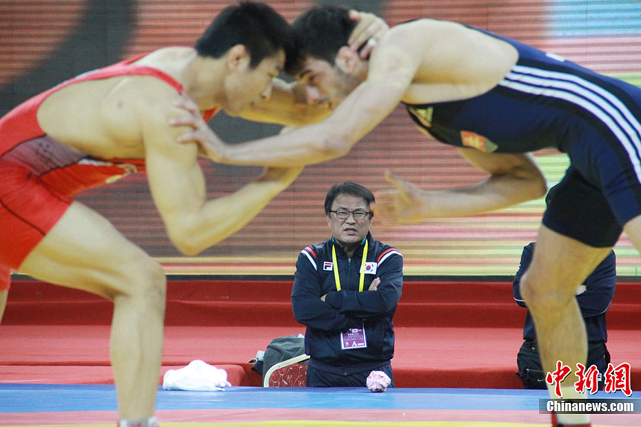 伦敦奥运会摔跤国际资格赛在山西太原开赛