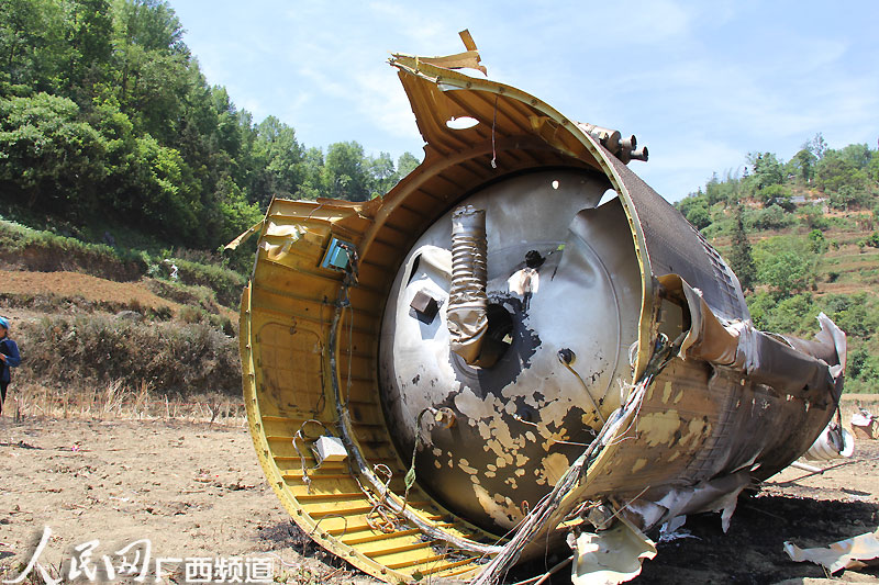 中国火箭残骸图片
