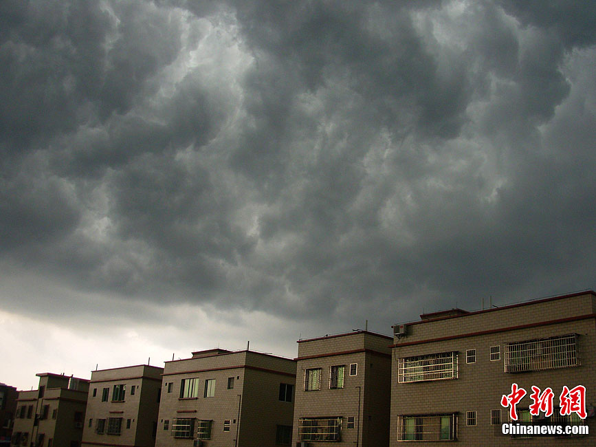 暴雨欲来广东广宁乌云密布