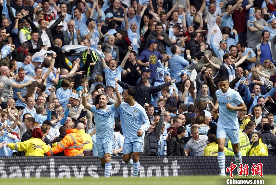 英超曼城补时两球逆转奇迹夺冠