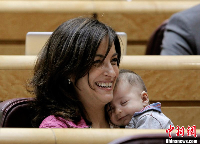 ������Ů��ԱЯ�ӿ��� С�һ�˯�������ȷ�����