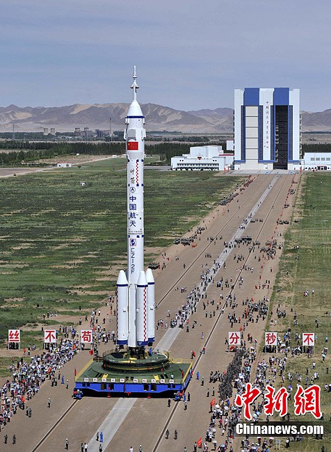 神舟九号飞船将于6月中旬择机发射99