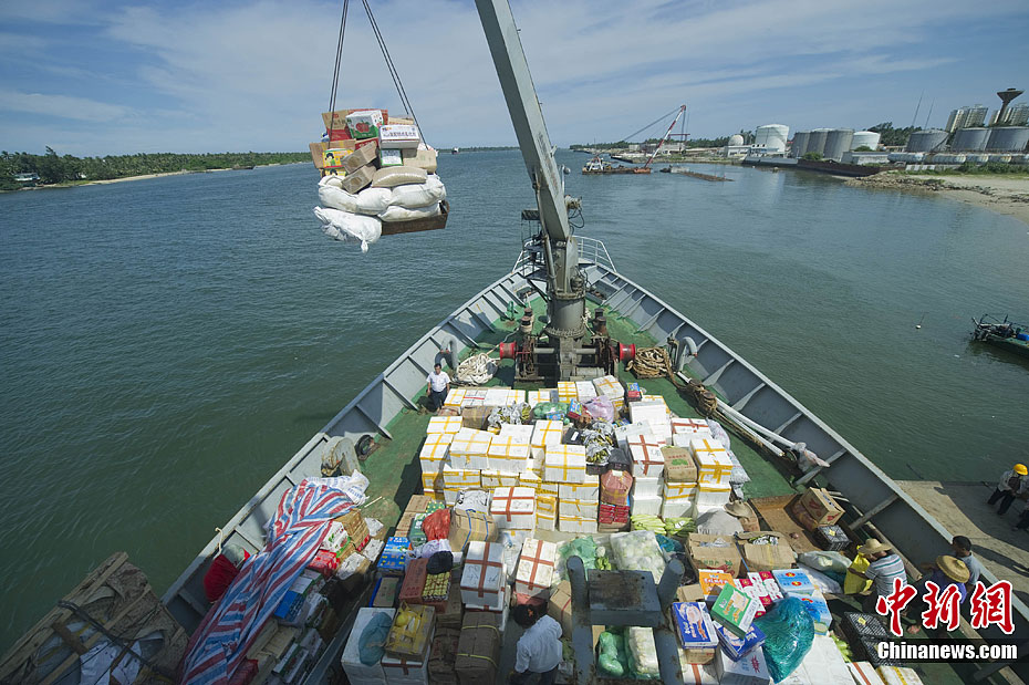 西沙生命线补给船琼沙3号
